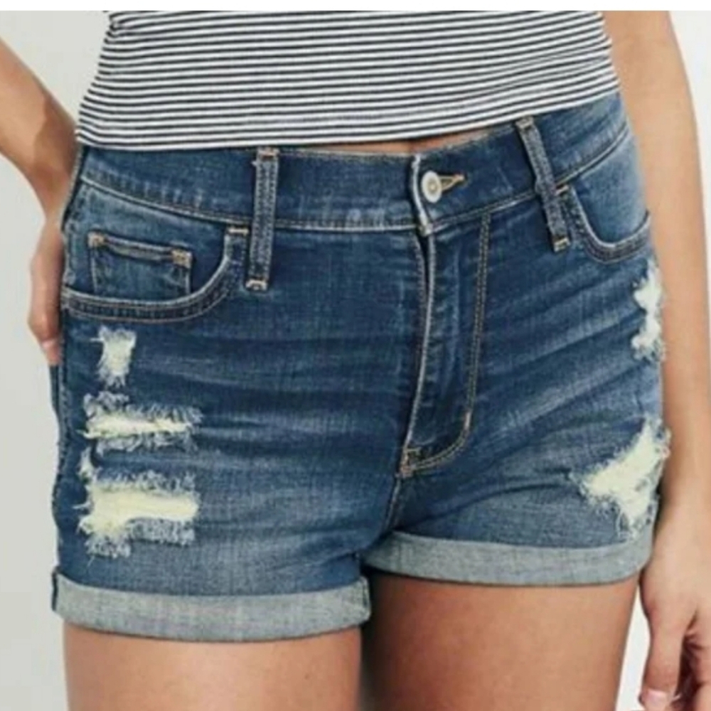 Hollister Advanced Stretch Distressed Shorts BLACK COLOR